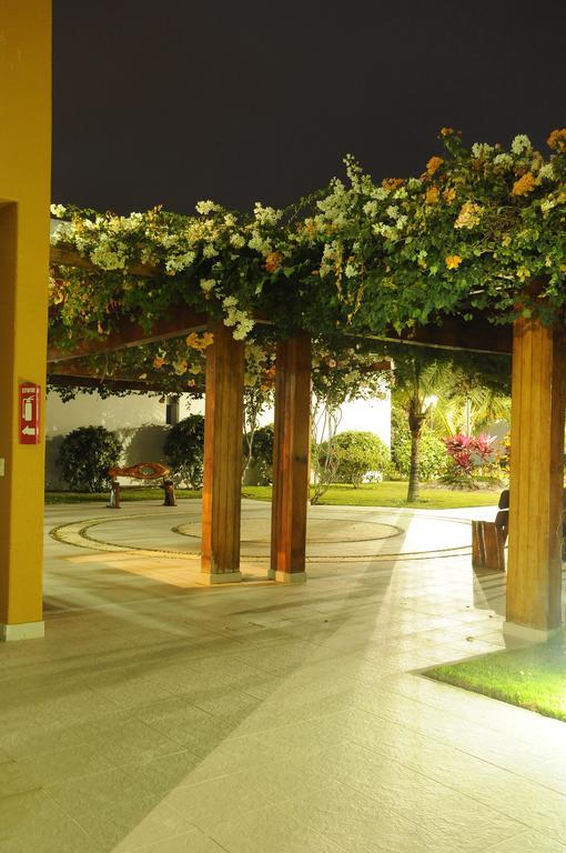 Hosteria Del Parque Machalilla Exterior photo